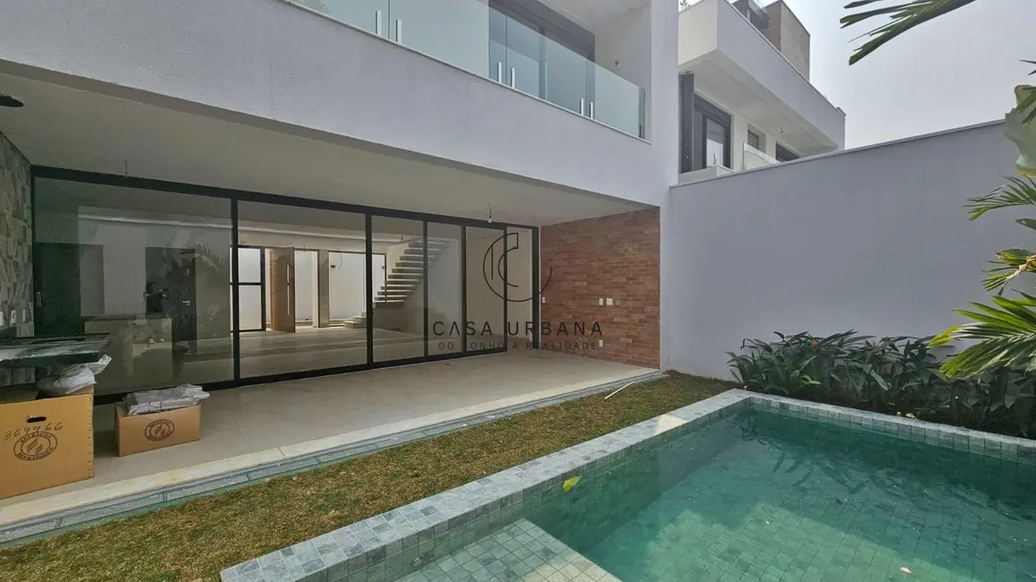 Foto 1 de Casa de Condomínio com 3 quartos à venda, 331m2 em Planalto Paulista, São Paulo - SP