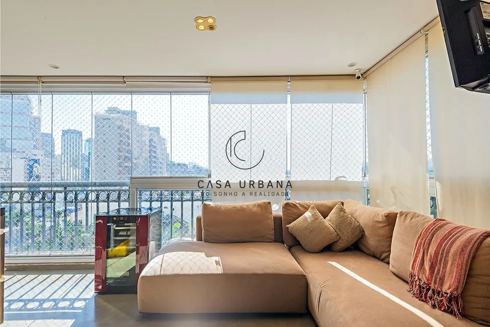 Foto 1 de Apartamento com 3 quartos à venda, 212m2 em Vila Nova Conceição, São Paulo - SP