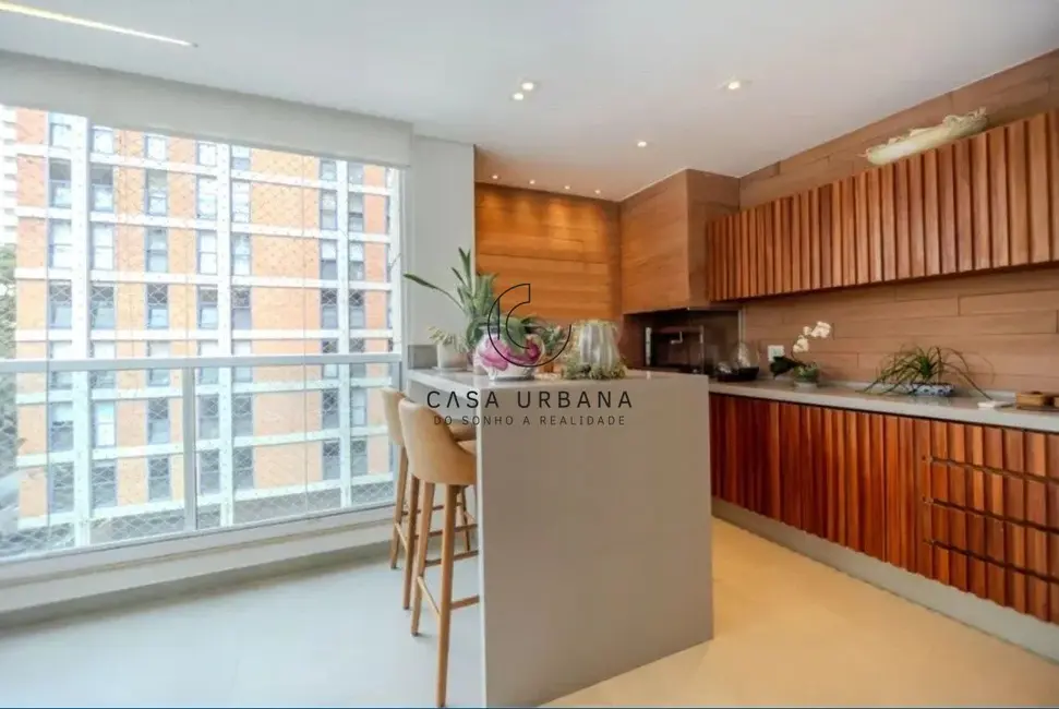 Foto 1 de Apartamento com 4 quartos à venda, 226m2 em São Paulo - SP