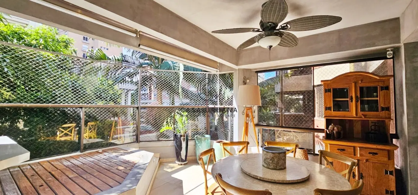 Foto 2 de Apartamento com 3 quartos à venda, 230m2 em Vila Uberabinha, São Paulo - SP