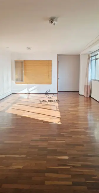 Apartamento com 4 quartos à venda, 201m2 em Vila Nova Conceição, São Paulo - SP - imagem 8 Foto 8 de Apartamento com 4 quartos à venda, 201m2 em Vila Nova Conceição, São Paulo - SP