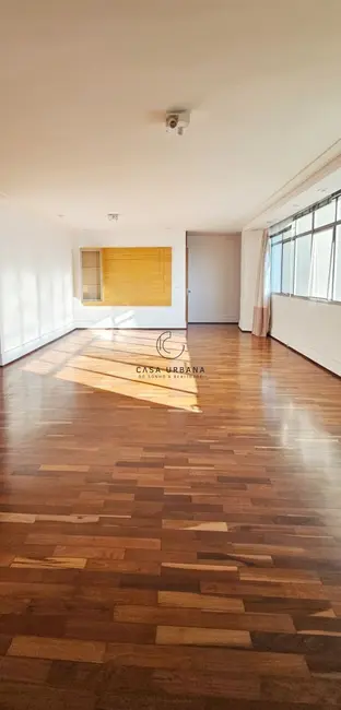 Apartamento com 4 quartos à venda, 201m2 em Vila Nova Conceição, São Paulo - SP - imagem 7 Foto 7 de Apartamento com 4 quartos à venda, 201m2 em Vila Nova Conceição, São Paulo - SP