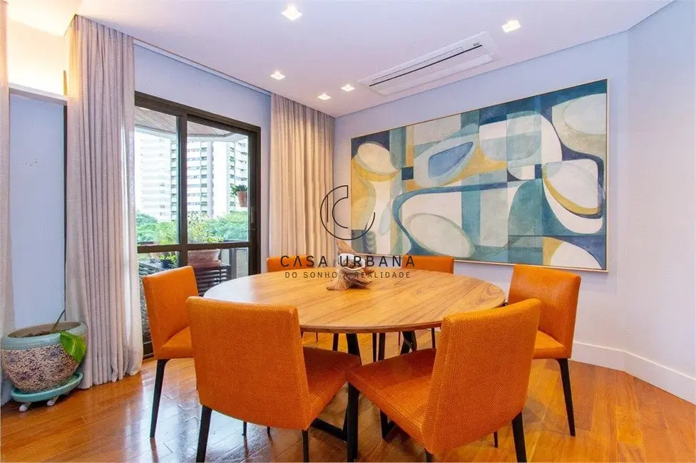 Foto 7 de Apartamento com 3 quartos à venda, 210m2 em Vila Nova Conceição, São Paulo - SP