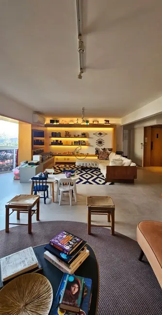 Foto 4 de Apartamento com 3 quartos à venda, 185m2 em Vila Nova Conceição, São Paulo - SP