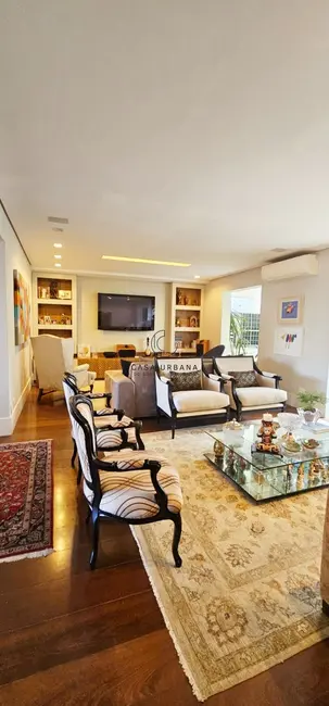 Foto 4 de Apartamento com 4 quartos à venda, 208m2 em São Paulo - SP