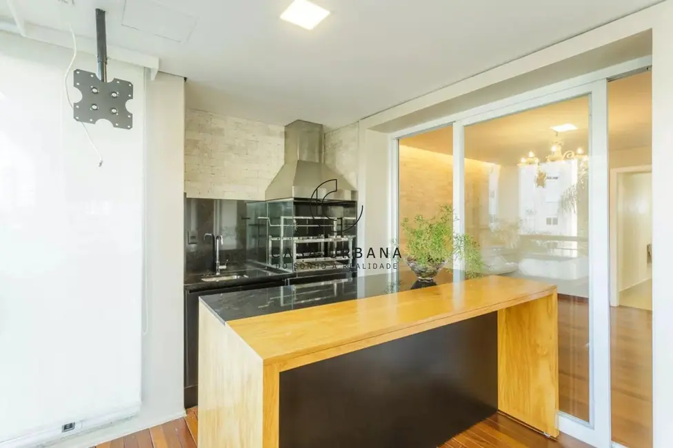 Foto 4 de Apartamento com 3 quartos à venda, 226m2 em Vila Nova Conceição, São Paulo - SP