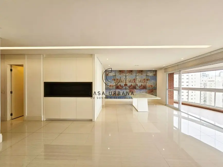 Foto 3 de Apartamento com 3 quartos à venda, 210m2 em Moema, São Paulo - SP
