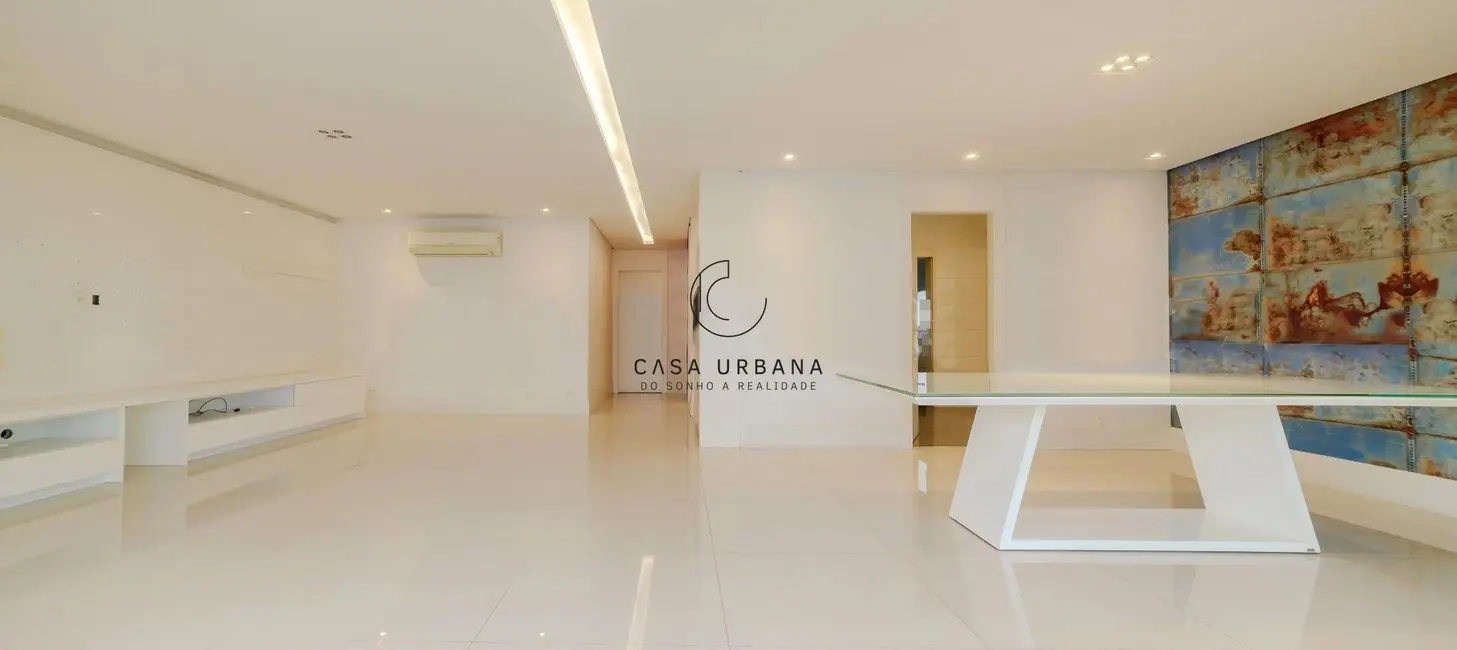 Apartamento com 3 quartos à venda, 210m2 em Moema, São Paulo - SP - imagem 7 Foto 7 de Apartamento com 3 quartos à venda, 210m2 em Moema, São Paulo - SP