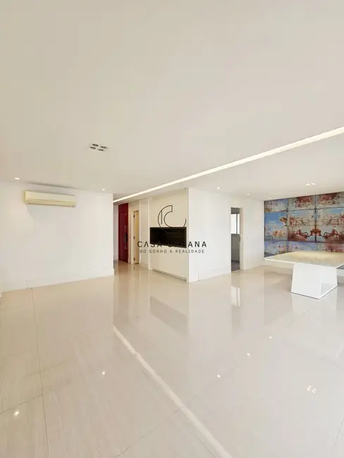 Foto 4 de Apartamento com 3 quartos à venda, 210m2 em Moema, São Paulo - SP