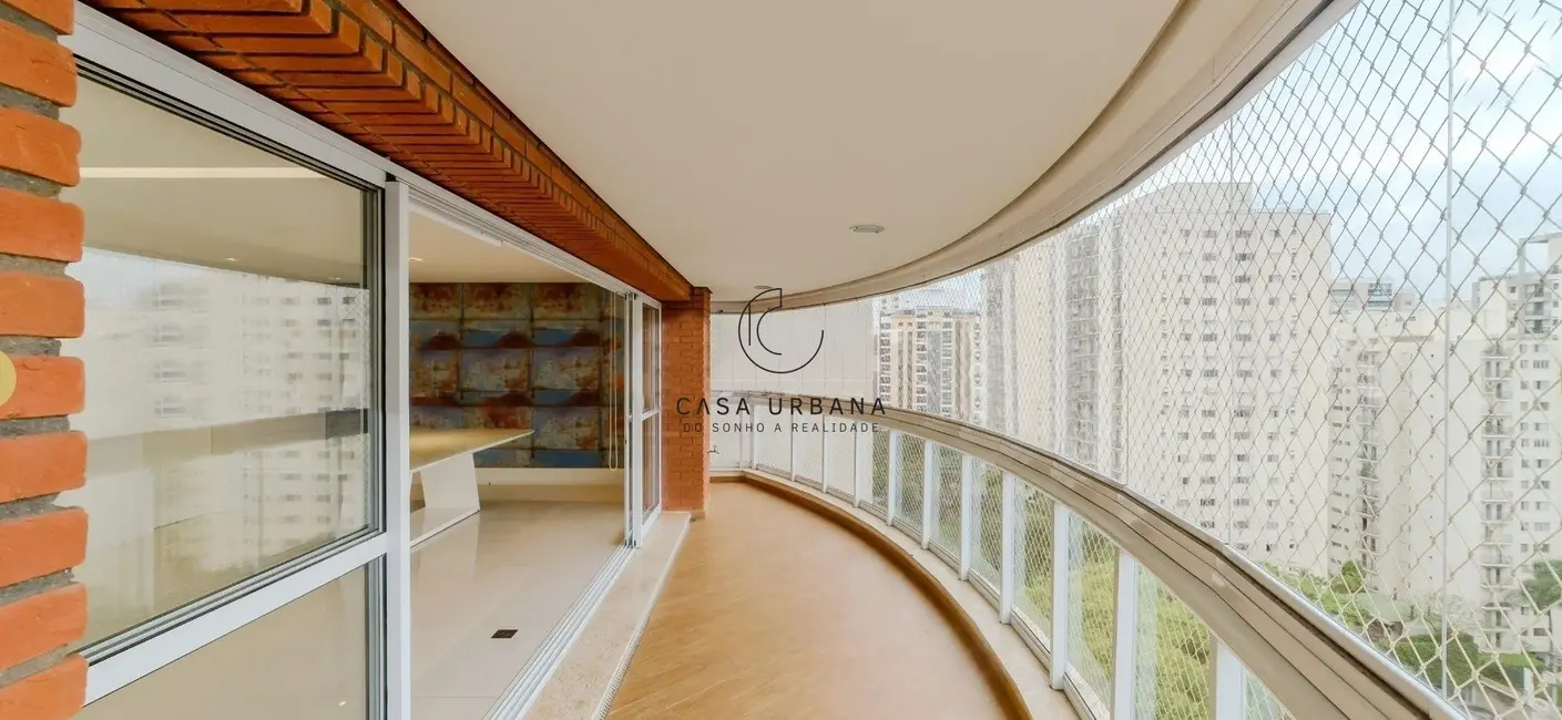 Apartamento com 3 quartos à venda, 210m2 em Moema, São Paulo - SP - imagem 2 Foto 2 de Apartamento com 3 quartos à venda, 210m2 em Moema, São Paulo - SP