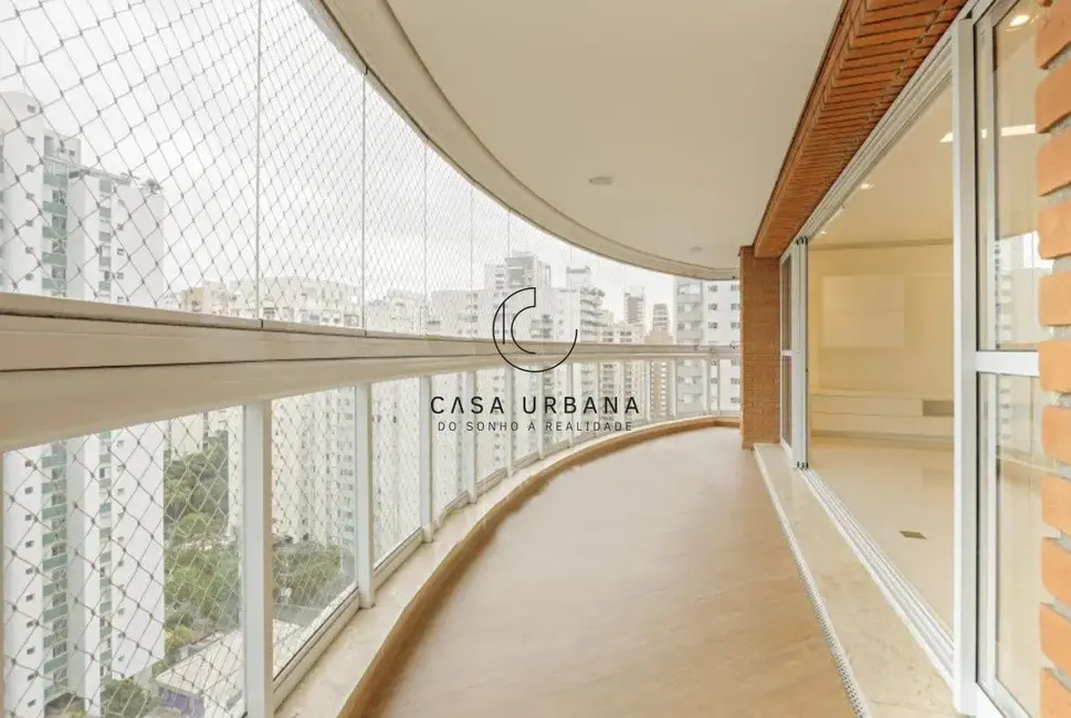 Apartamento com 3 quartos à venda, 210m2 em Moema, São Paulo - SP - imagem 1 Foto 1 de Apartamento com 3 quartos à venda, 210m2 em Moema, São Paulo - SP