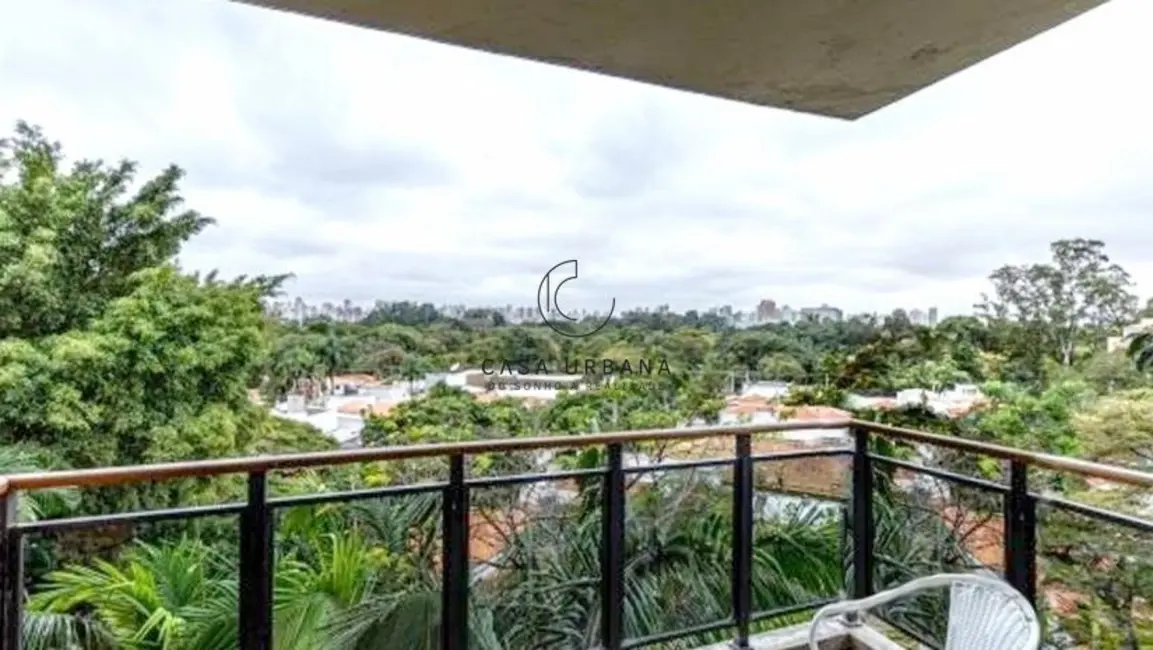 Foto 4 de Apartamento com 3 quartos à venda, 225m2 em Vila Nova Conceição, São Paulo - SP