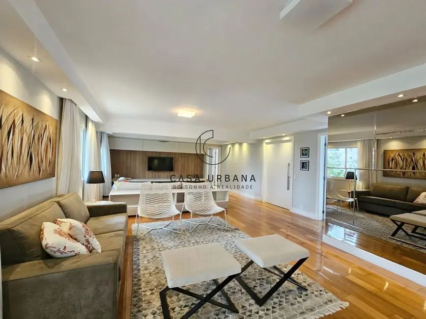 Foto 4 de Apartamento com 3 quartos à venda, 206m2 em Moema, São Paulo - SP