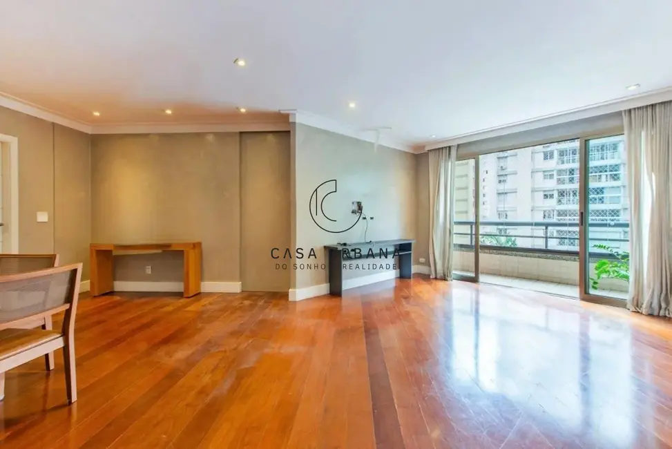 Apartamento com 3 quartos à venda, 163m2 em Vila Nova Conceição, São Paulo - SP - imagem 8 Foto 8 de Apartamento com 3 quartos à venda, 163m2 em Vila Nova Conceição, São Paulo - SP