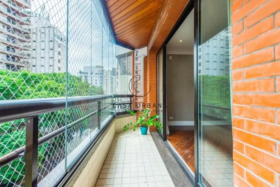 Apartamento com 3 quartos à venda, 163m2 em Vila Nova Conceição, São Paulo - SP - imagem 2 Foto 2 de Apartamento com 3 quartos à venda, 163m2 em Vila Nova Conceição, São Paulo - SP