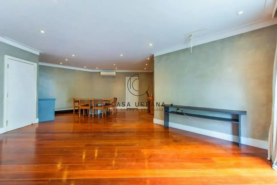 Apartamento com 3 quartos à venda, 163m2 em Vila Nova Conceição, São Paulo - SP - imagem 3 Foto 3 de Apartamento com 3 quartos à venda, 163m2 em Vila Nova Conceição, São Paulo - SP