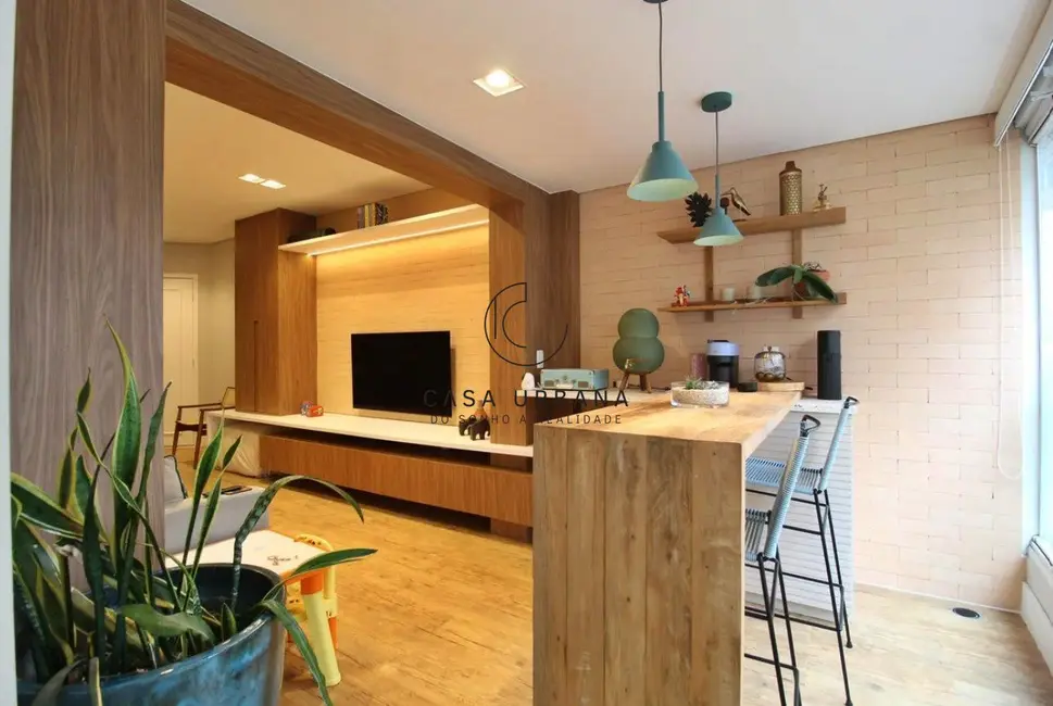 Apartamento com 3 quartos à venda, 137m2 em Vila Olímpia, São Paulo - SP - imagem 1 Foto 1 de Apartamento com 3 quartos à venda, 137m2 em Vila Olímpia, São Paulo - SP