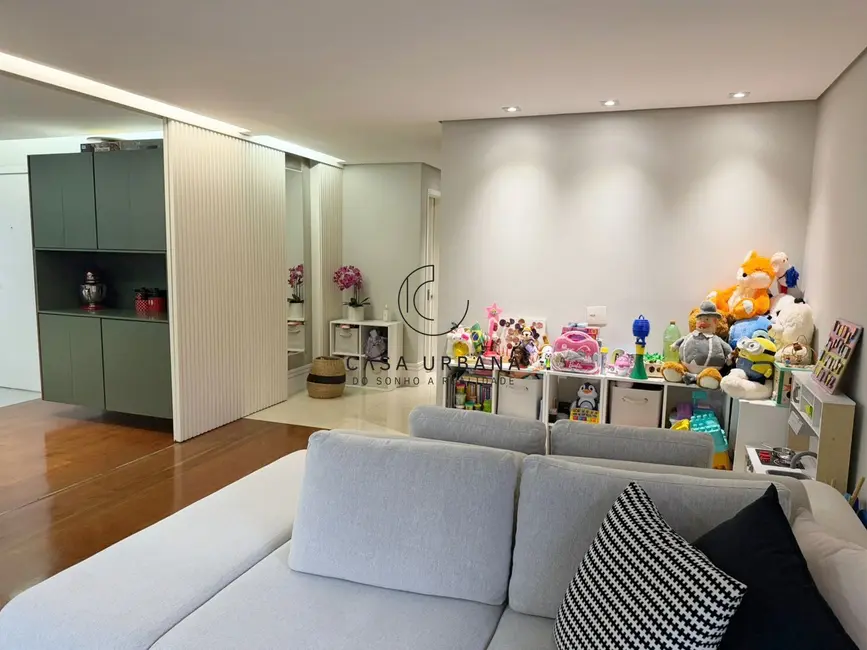 Apartamento com 3 quartos à venda, 140m2 em Indianópolis, São Paulo - SP - imagem 9 Foto 9 de Apartamento com 3 quartos à venda, 140m2 em Indianópolis, São Paulo - SP