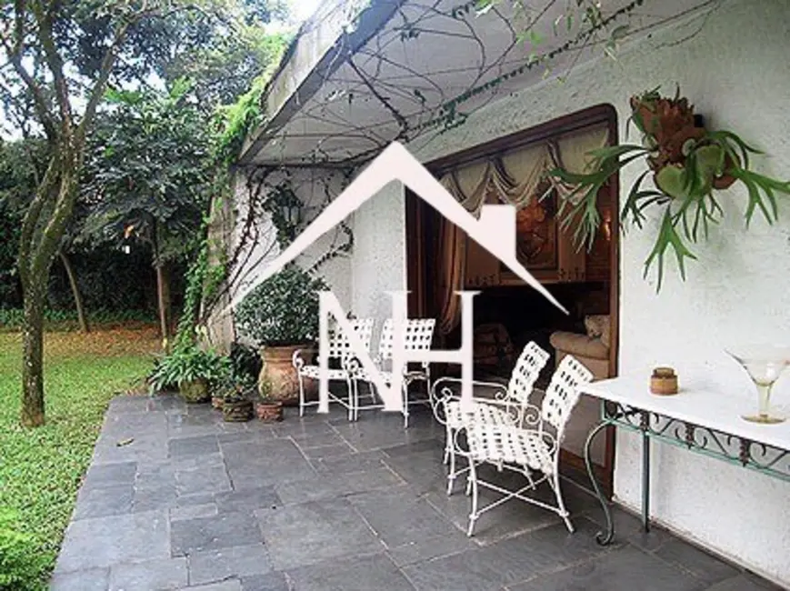 Casa de Condomínio com 5 quartos à venda e para alugar, 560m2 em Butantã, São Paulo - SP - imagem 9 Foto 9 de Casa de Condomínio com 5 quartos à venda e para alugar, 560m2 em Butantã, São Paulo - SP