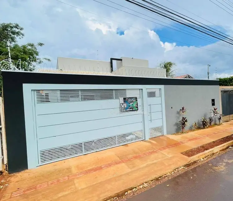 Casa com 3 quartos à venda, 250m2 em Vila Vilas Boas, Campo Grande - MS - imagem 1 Foto 1 de Casa com 3 quartos à venda, 250m2 em Vila Vilas Boas, Campo Grande - MS
