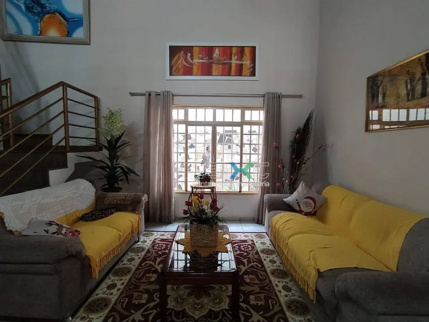 Casa com 3 quartos à venda, 484m2 em Carandá Bosque, Campo Grande - MS - imagem 6 Foto 6 de Casa com 3 quartos à venda, 484m2 em Carandá Bosque, Campo Grande - MS