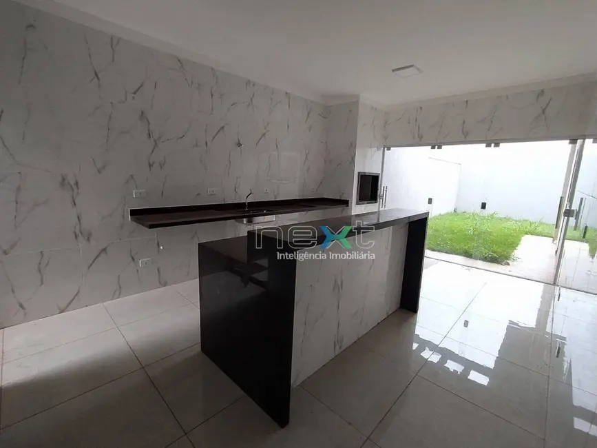 Casa com 3 quartos à venda, 225m2 em Parque Residencial Rita Vieira, Campo Grande - MS - imagem 8 Foto 8 de Casa com 3 quartos à venda, 225m2 em Parque Residencial Rita Vieira, Campo Grande - MS