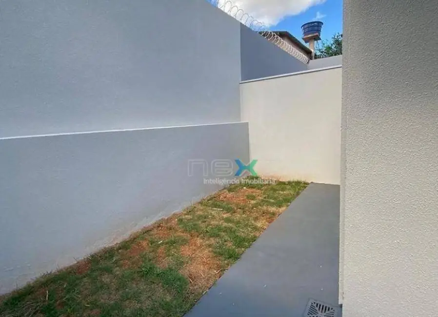 Casa com 3 quartos à venda em Jardim Monumento, Campo Grande - MS - imagem 8 Foto 8 de Casa com 3 quartos à venda em Jardim Monumento, Campo Grande - MS