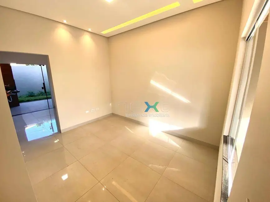 Casa de Condomínio com 3 quartos à venda, 102m2 em Vila Carlota, Campo Grande - MS - imagem 3 Foto 3 de Casa de Condomínio com 3 quartos à venda, 102m2 em Vila Carlota, Campo Grande - MS