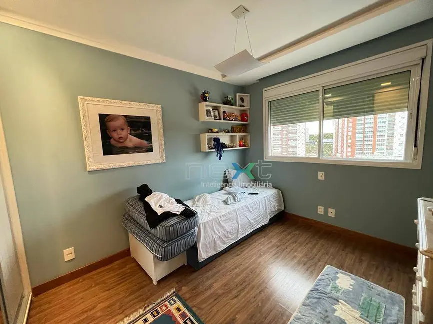 Apartamento com 3 quartos à venda, 241m2 em Santa Fé, Campo Grande - MS - imagem 8 Foto 8 de Apartamento com 3 quartos à venda, 241m2 em Santa Fé, Campo Grande - MS