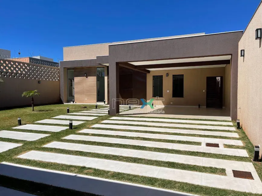 Foto 2 de Casa com 3 quartos à venda, 450m2 em Parque Residencial Rita Vieira, Campo Grande - MS