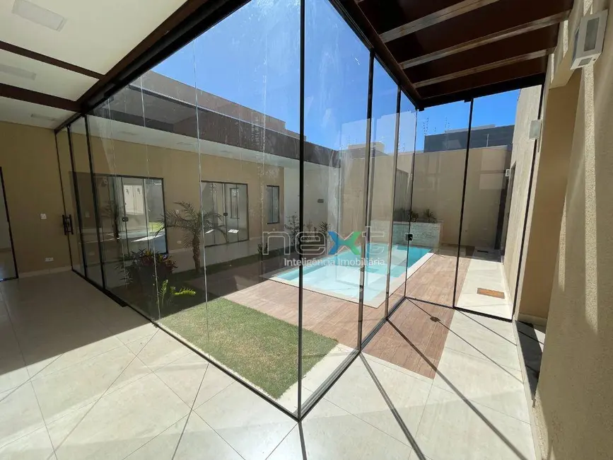 Casa com 3 quartos à venda, 450m2 em Parque Residencial Rita Vieira, Campo Grande - MS - imagem 5 Foto 5 de Casa com 3 quartos à venda, 450m2 em Parque Residencial Rita Vieira, Campo Grande - MS