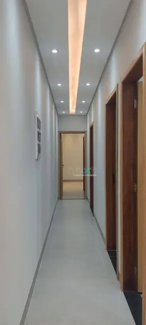 Casa com 3 quartos à venda, 180m2 em Vila Santa Luzia, Campo Grande - MS - imagem 8 Foto 8 de Casa com 3 quartos à venda, 180m2 em Vila Santa Luzia, Campo Grande - MS
