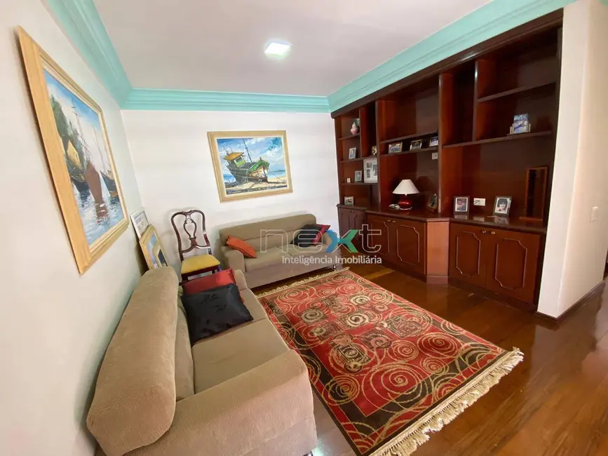 Sobrado com 3 quartos à venda, 680m2 em Jardim Autonomista, Campo Grande - MS - imagem 4 Foto 4 de Sobrado com 3 quartos à venda, 680m2 em Jardim Autonomista, Campo Grande - MS