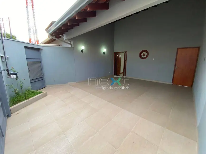 Foto 2 de Casa com 2 quartos à venda, 360m2 em Cidade Jardim, Campo Grande - MS