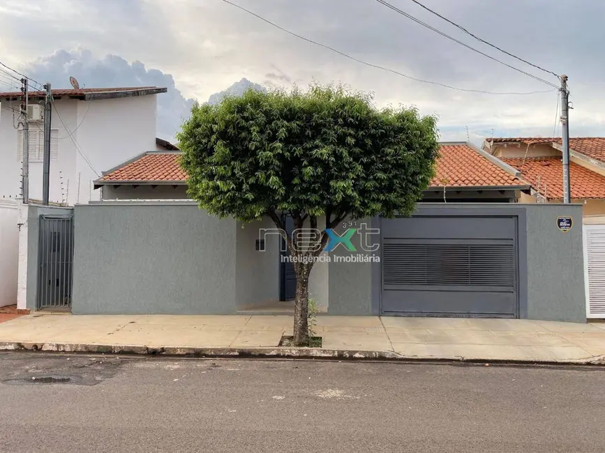 Foto 1 de Casa com 2 quartos à venda, 360m2 em Cidade Jardim, Campo Grande - MS