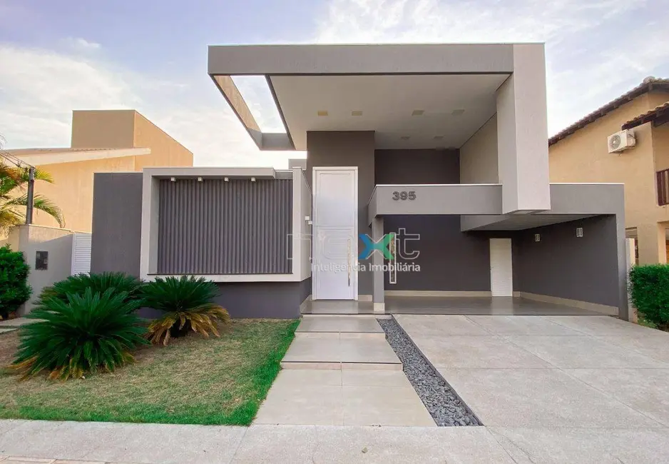 Foto 1 de Casa de Condomínio com 3 quartos à venda, 444m2 em Residencial Damha II, Campo Grande - MS