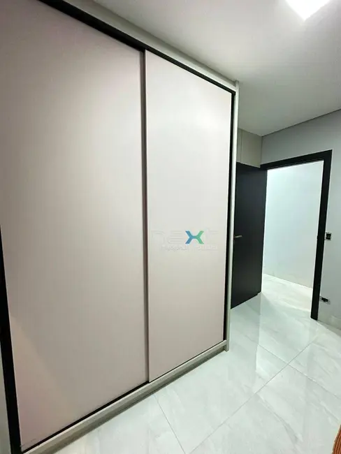 Casa com 3 quartos à venda, 360m2 em Rita Vieira, Campo Grande - MS - imagem 8 Foto 8 de Casa com 3 quartos à venda, 360m2 em Rita Vieira, Campo Grande - MS