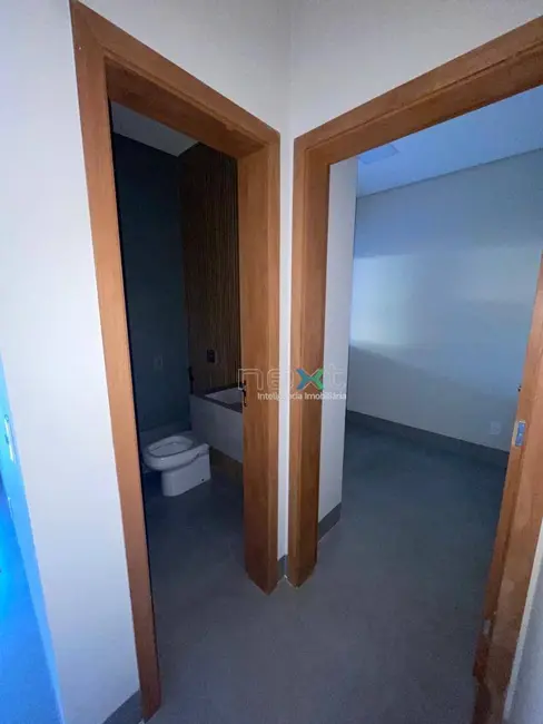 Casa de Condomínio com 3 quartos à venda, 300m2 em Campo Grande - MS - imagem 7 Foto 7 de Casa de Condomínio com 3 quartos à venda, 300m2 em Campo Grande - MS