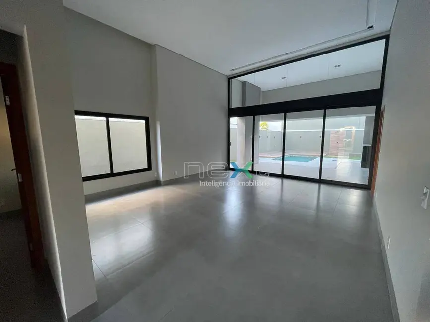 Casa de Condomínio com 3 quartos à venda, 300m2 em Campo Grande - MS - imagem 3 Foto 3 de Casa de Condomínio com 3 quartos à venda, 300m2 em Campo Grande - MS