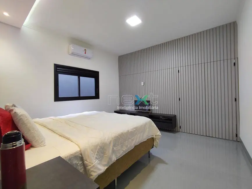 Casa com 4 quartos à venda, 450m2 em Campo Grande - MS - imagem 8 Foto 8 de Casa com 4 quartos à venda, 450m2 em Campo Grande - MS