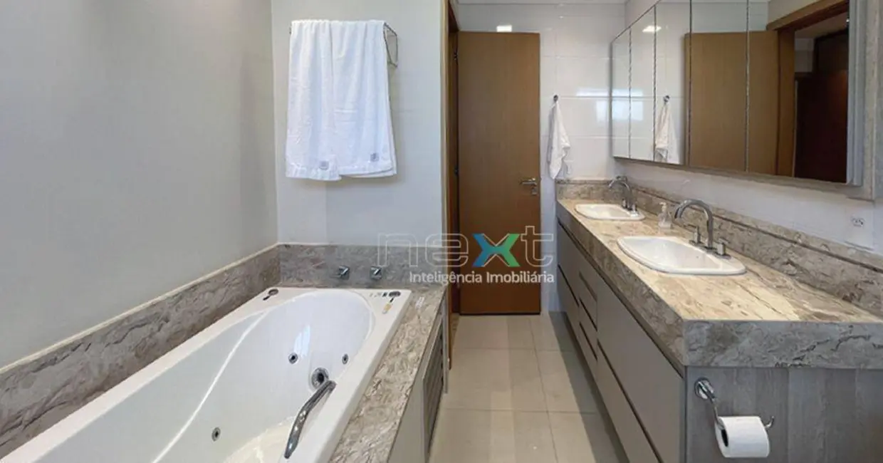 Apartamento com 3 quartos à venda, 255m2 em Centro, Campo Grande - MS - imagem 8 Foto 8 de Apartamento com 3 quartos à venda, 255m2 em Centro, Campo Grande - MS