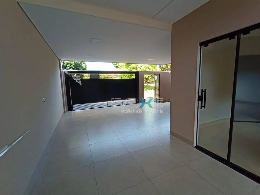 Casa com 3 quartos à venda, 180m2 em Universitário, Campo Grande - MS - imagem 4 Foto 4 de Casa com 3 quartos à venda, 180m2 em Universitário, Campo Grande - MS