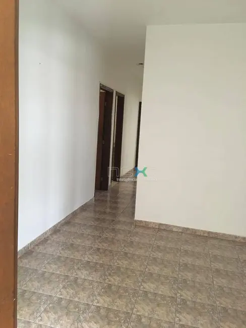 Sobrado com 3 quartos à venda, 360m2 em Centro, Campo Grande - MS - imagem 3 Foto 3 de Sobrado com 3 quartos à venda, 360m2 em Centro, Campo Grande - MS