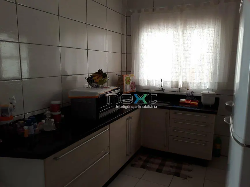 Casa com 2 quartos à venda, 157m2 em Jardim Itamaracá, Campo Grande - MS - imagem 5 Foto 5 de Casa com 2 quartos à venda, 157m2 em Jardim Itamaracá, Campo Grande - MS