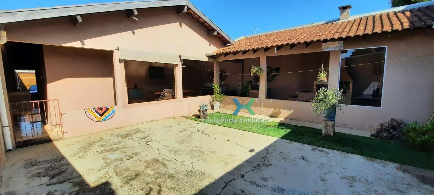 Casa com 2 quartos à venda, 260m2 em Campo Grande - MS - imagem 8 Foto 8 de Casa com 2 quartos à venda, 260m2 em Campo Grande - MS