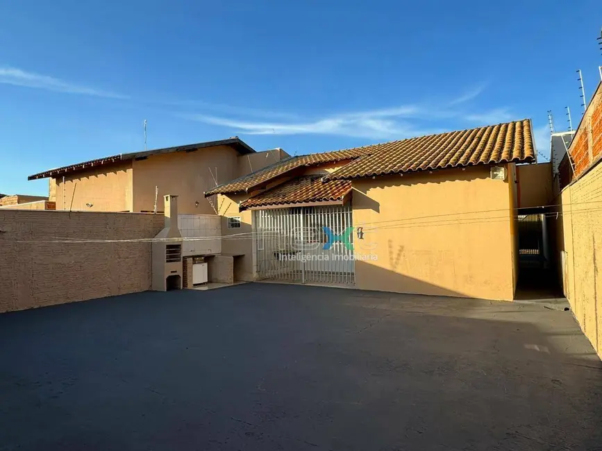 Casa com 3 quartos à venda, 250m2 em Jardim Tijuca, Campo Grande - MS - imagem 3 Foto 3 de Casa com 3 quartos à venda, 250m2 em Jardim Tijuca, Campo Grande - MS