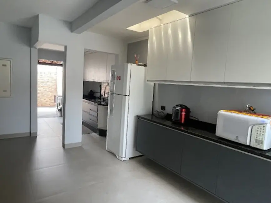 Foto 9 de Casa com 3 quartos à venda, 450m2 em Carandá Bosque, Campo Grande - MS