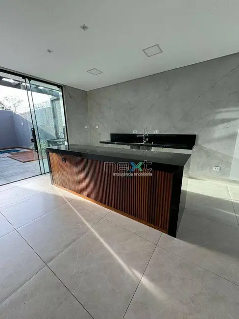 Casa com 3 quartos à venda, 250m2 em Vila Neusa, Campo Grande - MS - imagem 9 Foto 9 de Casa com 3 quartos à venda, 250m2 em Vila Neusa, Campo Grande - MS