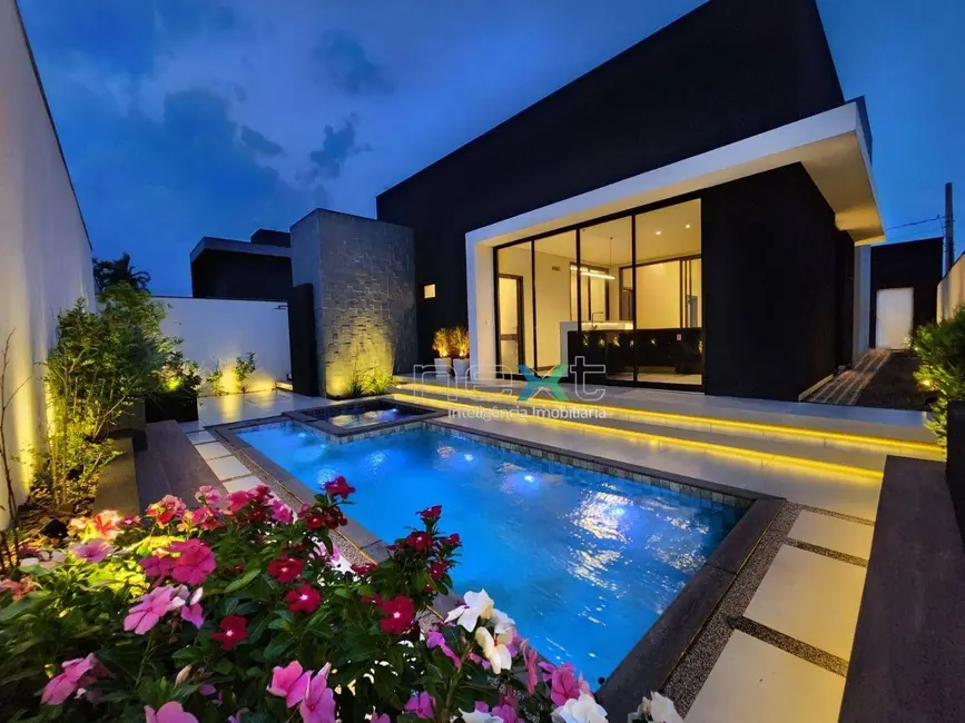 Foto 1 de Casa com 3 quartos à venda, 387m2 em Jardim Montevidéu, Campo Grande - MS