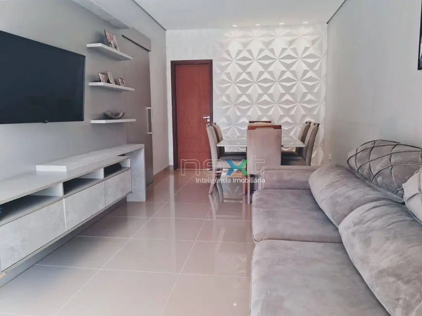 Foto 3 de Casa com 3 quartos à venda, 276m2 em Vila Neusa, Campo Grande - MS